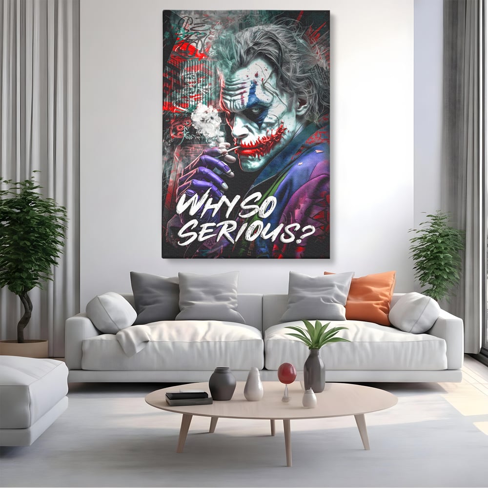 Tablou canvas cu tablou canvas cu jokerul fumand, fara rama, pe sasiu de lemn, pe perete intr-un living